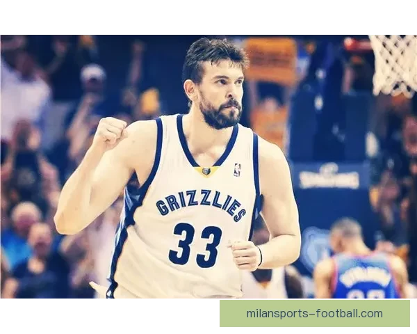 弗朗西斯称乌度卡为火箭注入强硬与韧性 现有阵容下已展现卓越表现