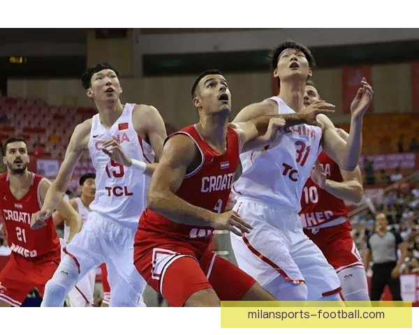 阿莫鲁索直言这是一场糟糕却关键的比赛仅三人表现值得认可引发热议